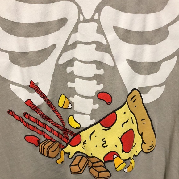NWOT Revolve Wildfox Skeleton Pizza shirt - Picture 2 of 7